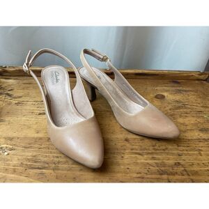 Clarks Nude Beige Slingback Mid Heel Pumps – Size 7.5D / EU 38